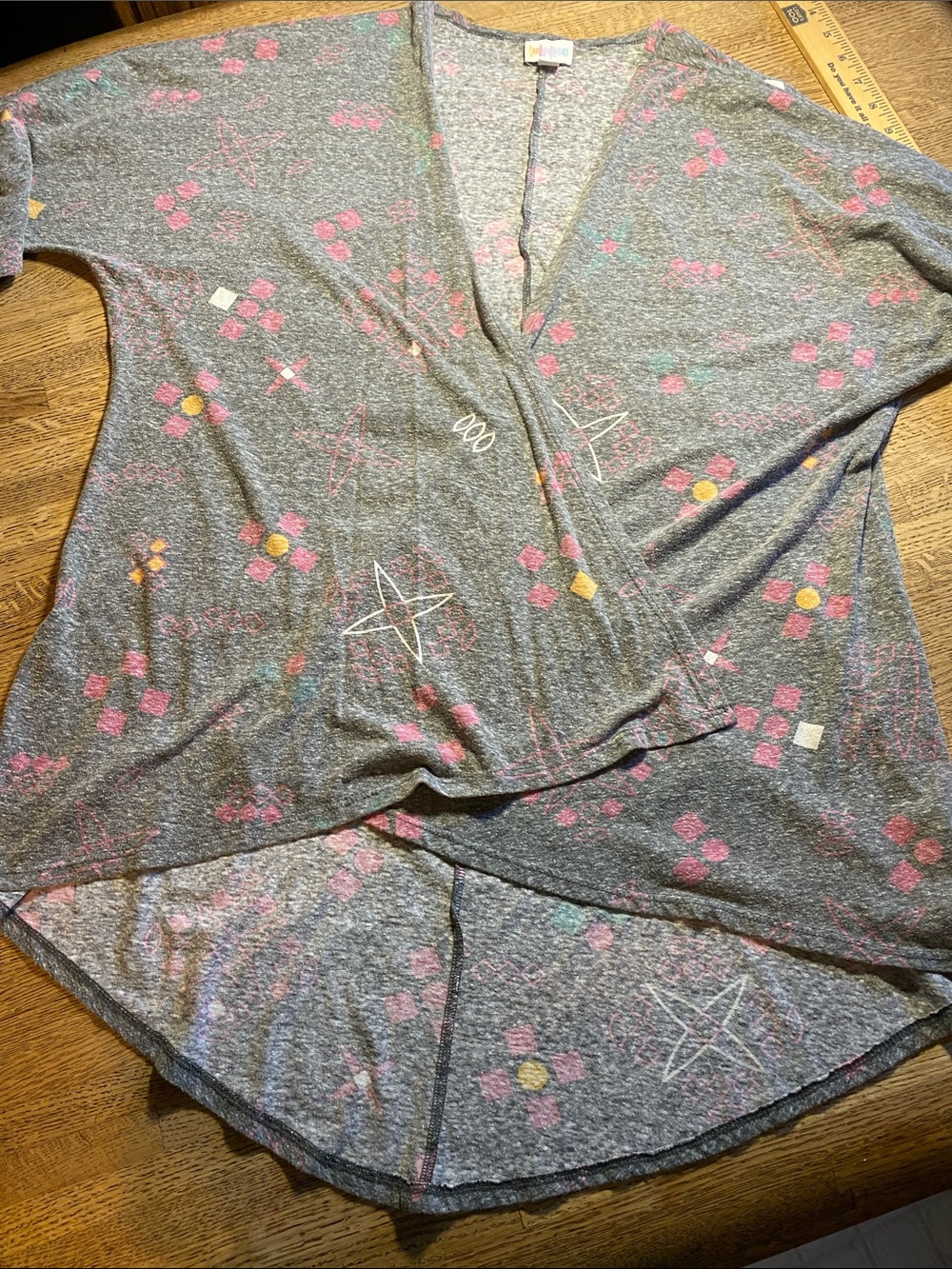 LuLaRoe Open Front Cardigan Geometric Pattern Heathered Grey & Pink Size Small